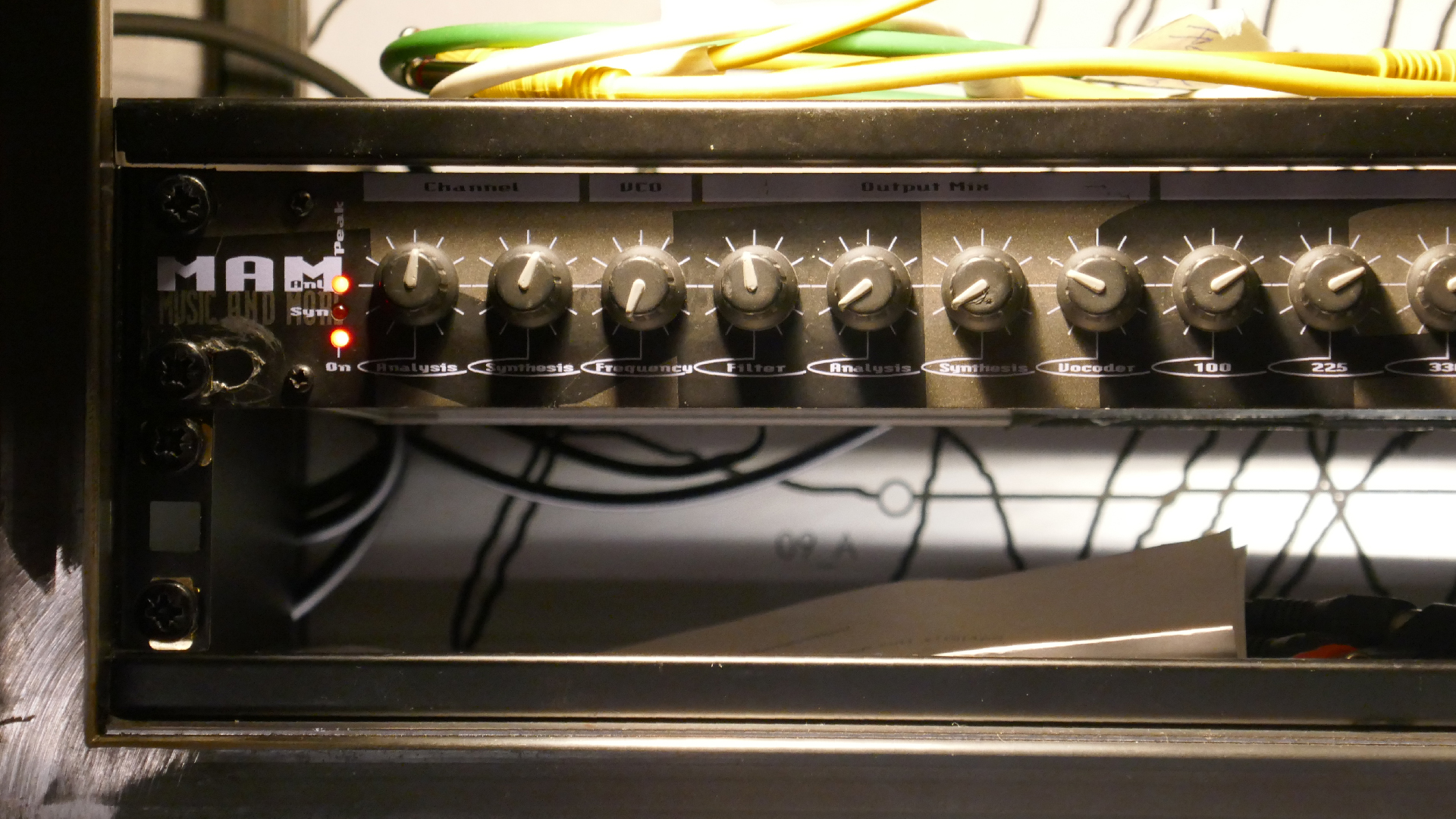 2026-10-14 4 Vinyl (hyperlinear QMD Vocoder Mix)